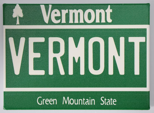 Vermont License Plate Fridge Collector's Souvenir Magnet 2.5" X 3.5"